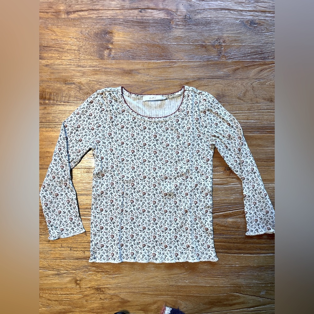 Doen, Octave girls top. Size 6. Excellent condition.